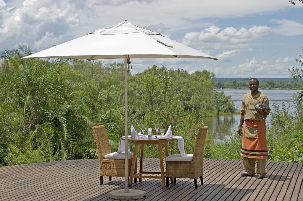 Sanctuary Sussi & Chuma Villa Livingstone Exterior photo